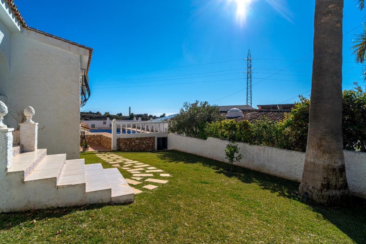 Villa Isabel Private Pool Casasol Nerja Luaran gambar